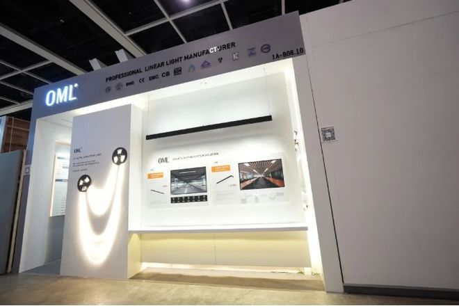 香港国际春季灯饰展盛大举行各企业产品亮点精彩呈现(图2) 香港国际春季灯饰展盛大举行各企业产品亮点精彩呈现(图2)