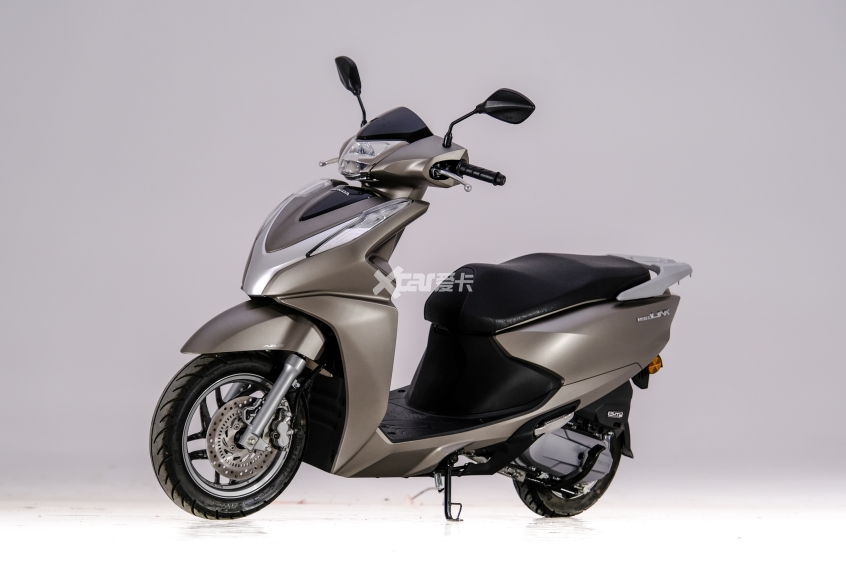 NW F125领衔 五羊本田2024多款新品上市(图5)